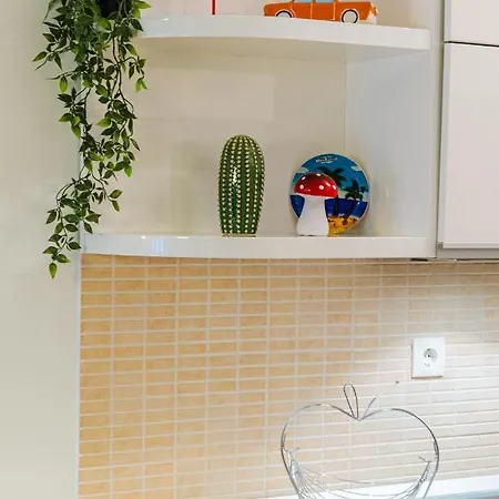 Flexible Selfcheckins 35 - - Garage - Loggia - New *